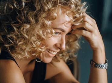 Which Watches Do Young Women Prefer Today?