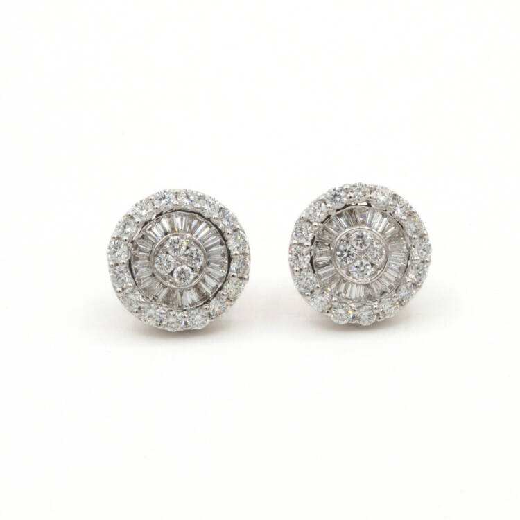 Diamond Twirl Earring