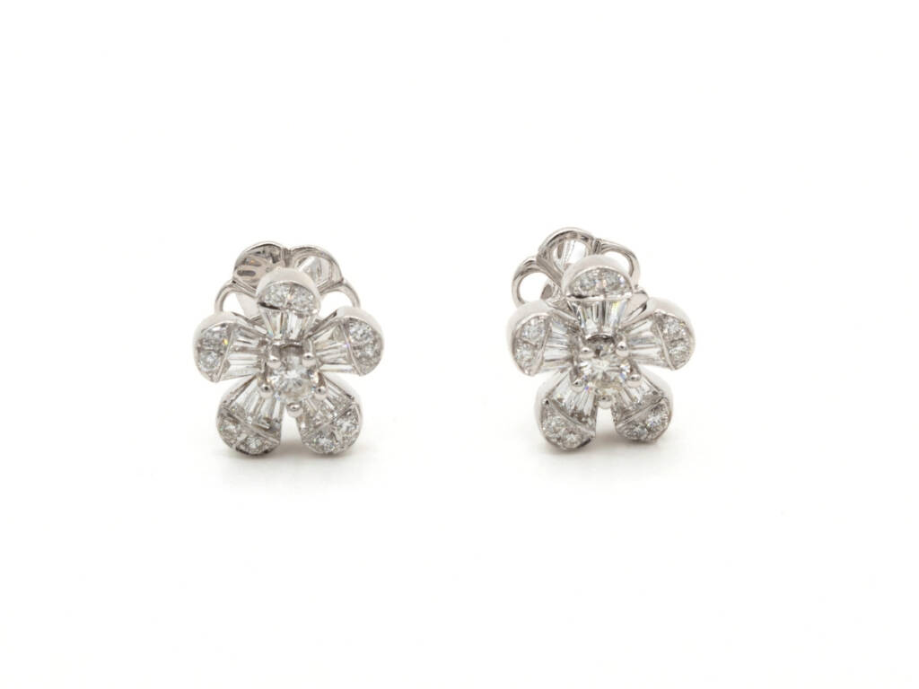 Flower Baguette Earrings